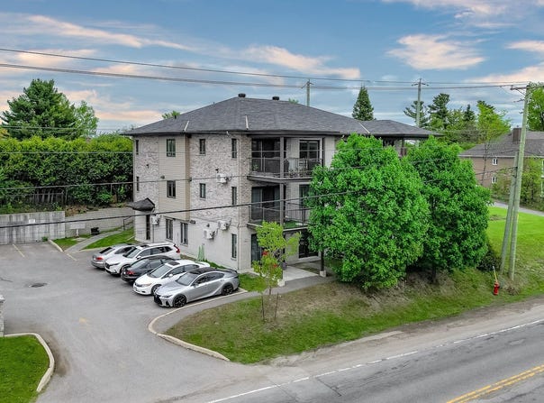 1815 Rue St-Louis 2, Gatineau (Gatineau), QC J8T 4H2