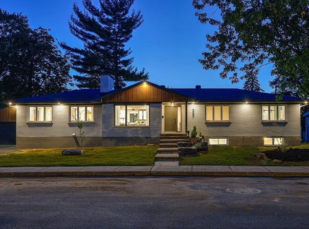 357 Rue de Bretagne, Longueuil (Le Vieux-Longueuil), QC J4H 1R2