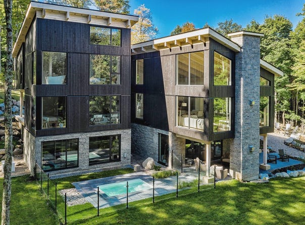 26 Ch. du Trappeur, Mont-Tremblant, QC J8E 1L7