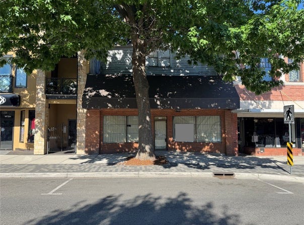 251 Main Street, Penticton, BC V2A 5B1