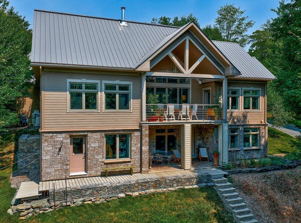 2100 Ch. de Georgeville 103, Magog, QC J1X 7V6