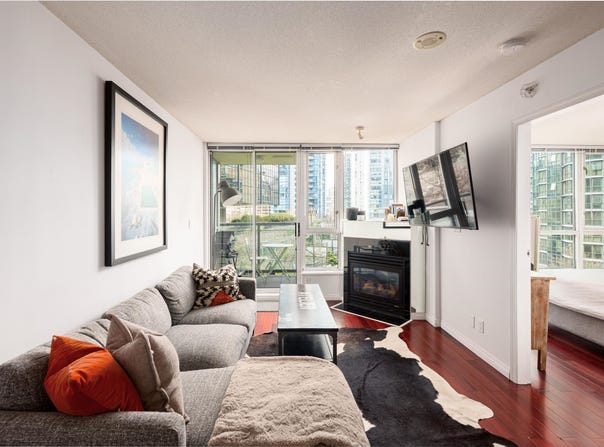 1328 W Pender Street 604, Vancouver, BC V6E 4T1