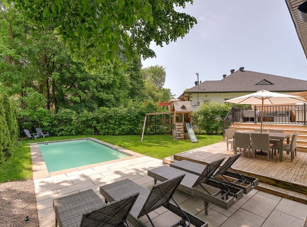 8 Rue Heath, Hampstead, QC H3X 3K9