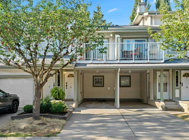8892 208 Street 8, Langley, BC V1M 2N8