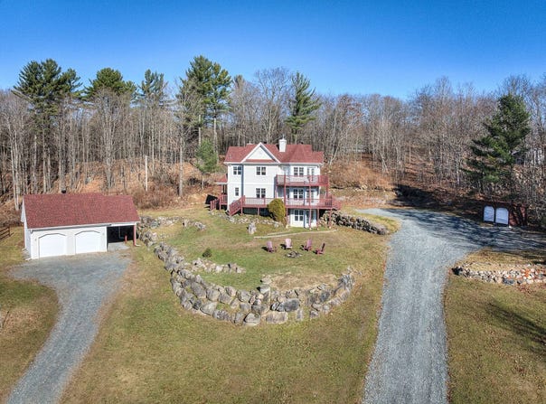 22 Ch. Constantineau, Grenville-sur-la-Rouge, QC J0V 1B0