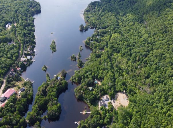 Ch. du Lac-de-la-Sucrerie, Amherst, QC J0T 2T0