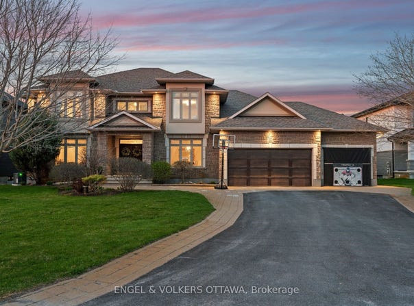 450 LOCKMASTER Crescent, Manotick - Kars - Rideau Twp and Area, ON K4M 1L9