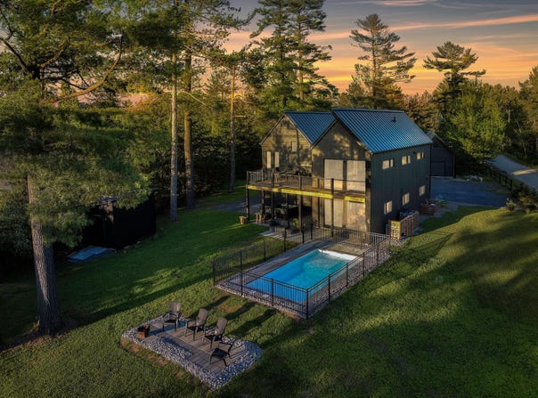 391 Ch. Lakeside, Lac-Brome, QC J0E 1R0