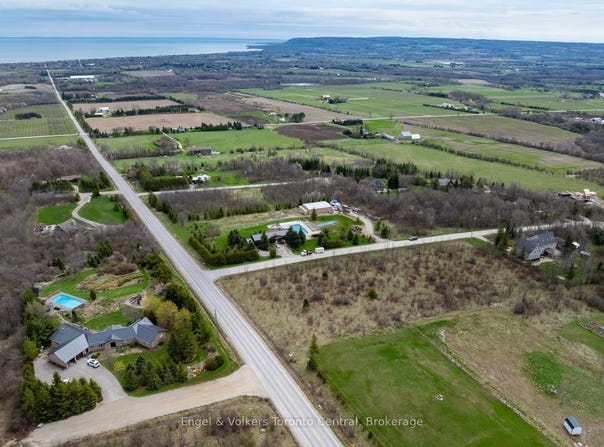 110 Dinsmore Street, Meaford, ON N0H 2P0