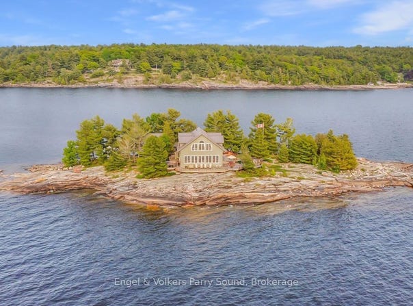1 Three Tree Island, McDougall, ON P0G 1G0