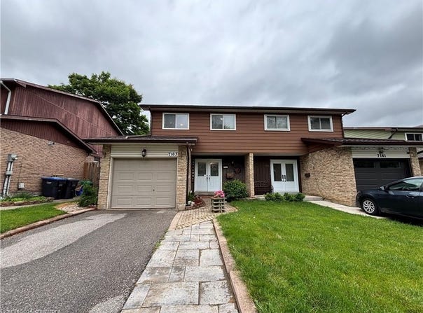 7163 Fayette Circle, Mississauga, ON L5N 1Y5