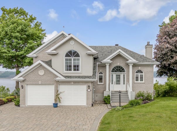 700 Rue de Bois-Guillaume, Lévis (Desjardins), QC G6V 8V2