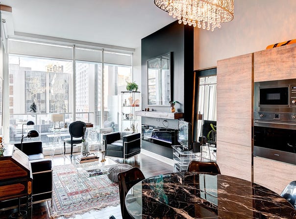 1300 Boul. René-Lévesque O. 303, Montréal (Ville-Marie), QC H3G 0B7
