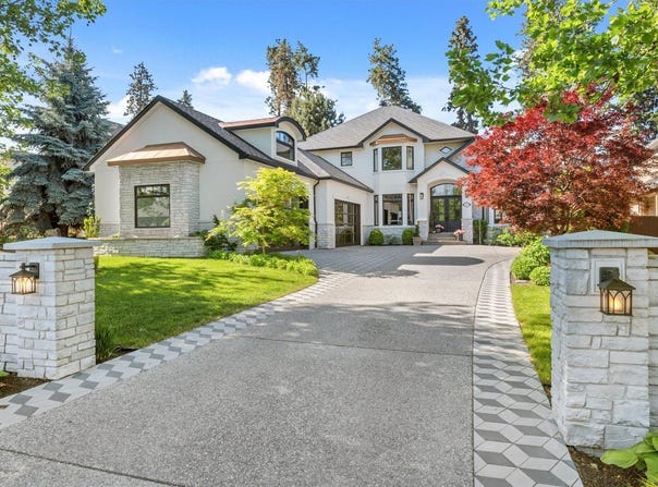 539 Metcalfe Avenue, Kelowna, BC V1W 4V7
