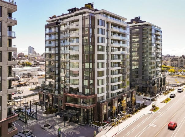 363 Tyee Rd 202, Victoria, BC V9A 0B5
