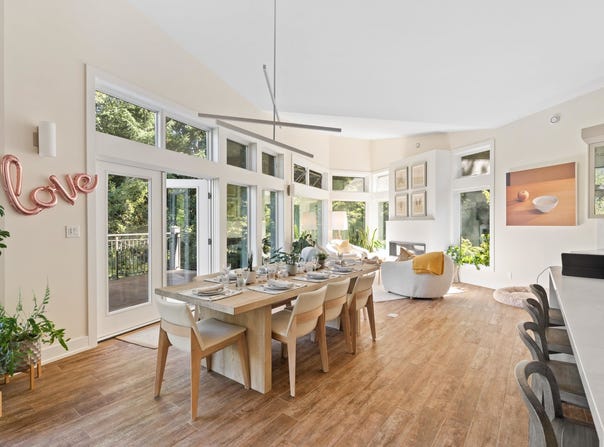 1545 Tynebridge Court, Whistler, BC V8E 0A3