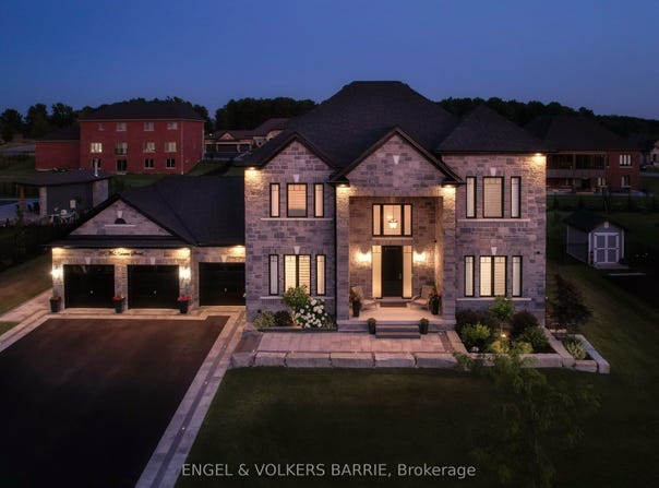 39 Mckeown Street, Essa, ON L0L 2N0