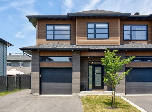 830 Rue des Coccinelles, Saint-Lazare, QC J7T 0P8