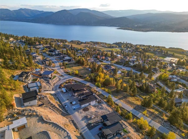 2855 OUTLOOK Way, Naramata, BC V1L 2B3