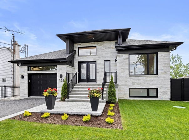 126 Grande Côte E., Lanoraie, QC J0K 1E0