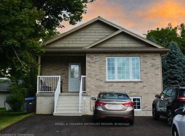 109 James Street S, St. Marys, ON N3A 2P3