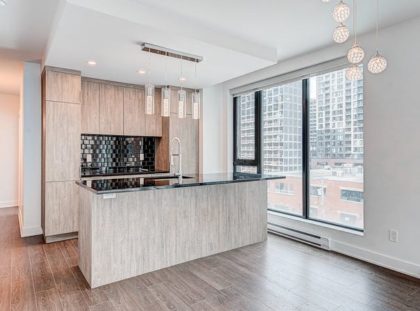 1165 Rue Wellington 609, Montréal (Le Sud-Ouest), QC H3C 0S3