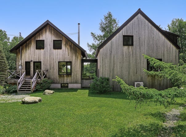 578 Ch. Robinson, Sutton, QC J0E 2K0