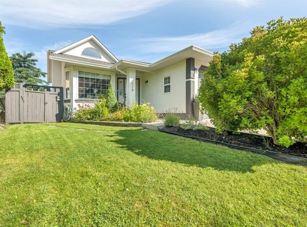 119 STOCKS Crescent, Penticton, BC V2A 8P6
