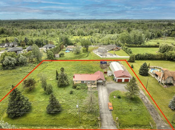 1420 Grande Allée, Carignan, QC J3L 3P9