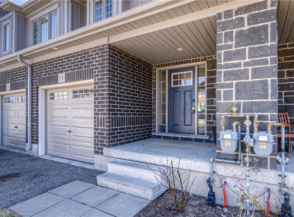 135 Hardcastle Drive 13, Cambridge, ON N1S 0B6