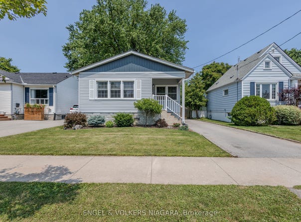 22 Bridge Street, St. Catharines, ON L2S 2V8
