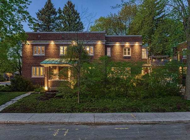 4 Av. de la Brunante, Montréal (Outremont), QC H3T 1R4