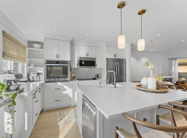 1286 W 6th Avenue, Vancouver, BC V6H 1A5