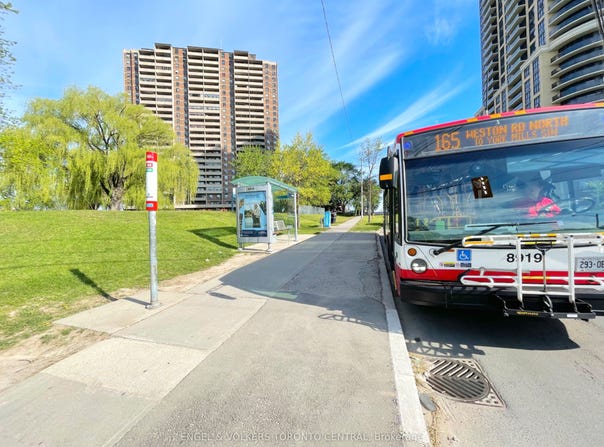3390 Weston Road 1003, Toronto, ON M9M 2X3