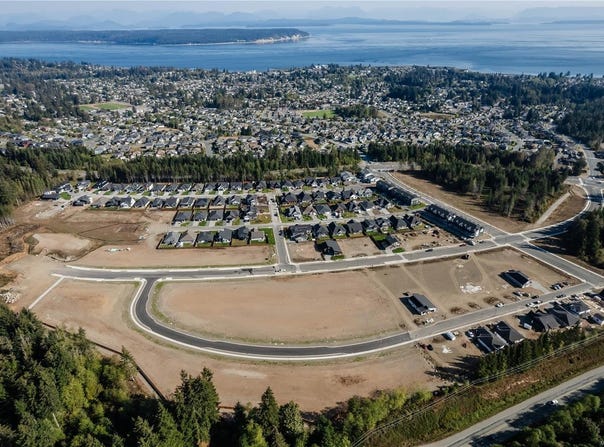 750 Salmonberry St, Campbell River, BC V9H 0G1