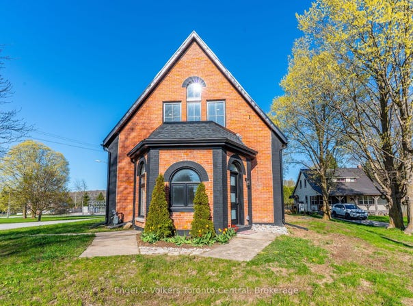 57 CRAWFORD Street, Chatsworth, ON N0H 1G0