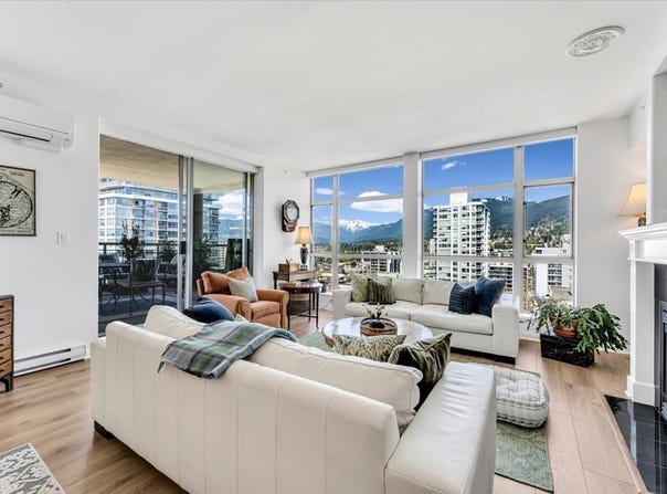 160 E 13th Street 1601, North Vancouver, BC V7L 2L5
