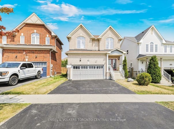 26 McPhail Avenue, Clarington, ON L1C 0J7