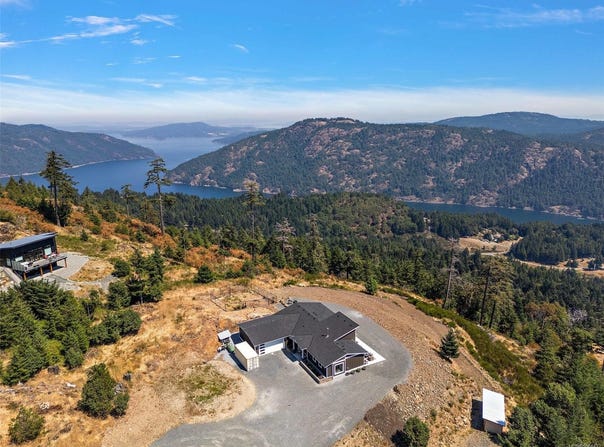 4030 Ridgeline Dr, Shawnigan Lake, BC V0R 2W3