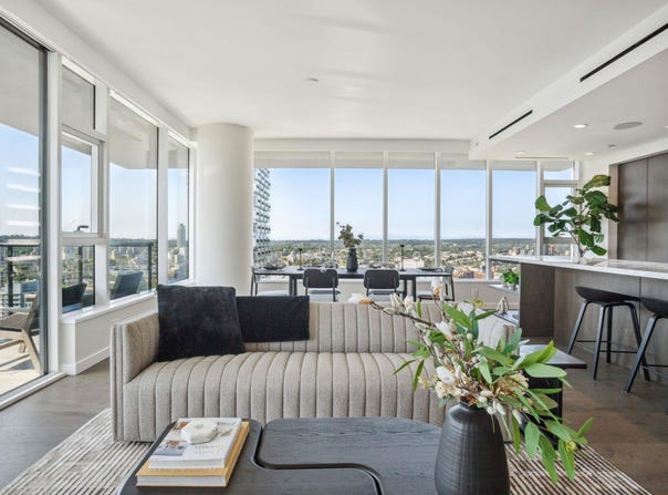 1335 Howe Street 3303, Vancouver, BC V6Z 0H1