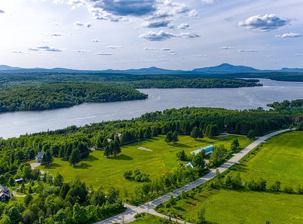 1836 Ch. de Fitch Bay, Stanstead - Canton, QC J1X 3W2