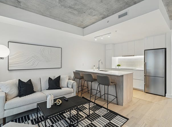 100 Rue Murray 609, Montréal (Le Sud-Ouest), QC H3C 1A2