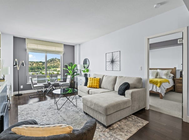 2040 Springfield Road 1208, Kelowna, BC V1Y 9N7
