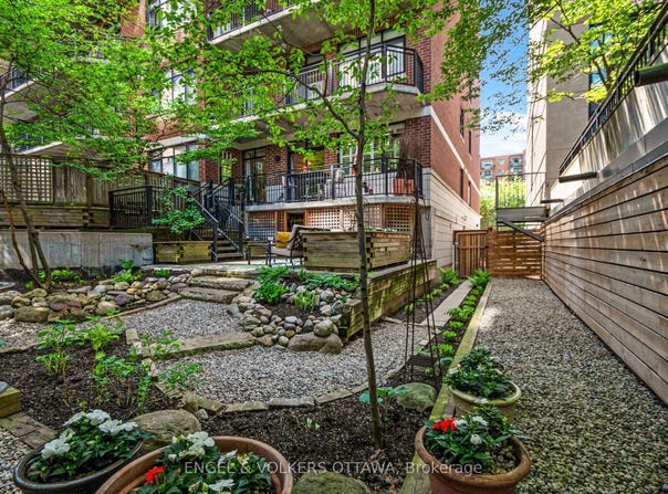 375 Lisgar Street 203, Ottawa Centre, ON K2P 0E3
