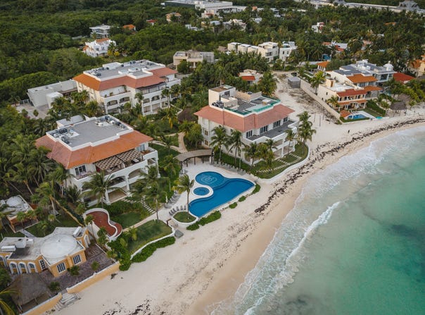 Avenida Playa Paraíso, Playa del Carmen, 77740