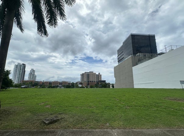 Terreno en Costa del Este, Panamá, 