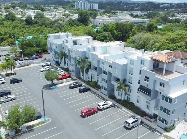 381 AVE DONA FELISA DE RINCON, Río Piedras, San Juan, 00926
