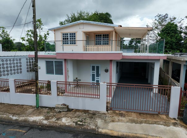 1 CALLE, Media Luna, Toa Baja, 00949