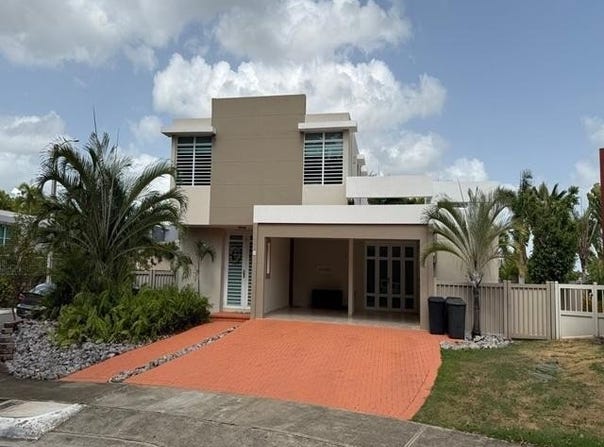 1228 SANTA LUCIA, Coamo, Coamo, 00769