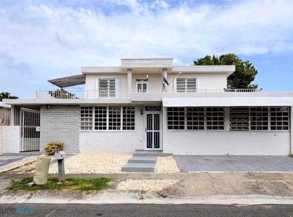 F23-1 URB. JARDINES DE PONCE CALLE CUNDEAMOR PONCE PR, Ponce, Ponce, 00731